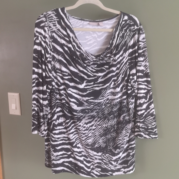Chico's Zebra Print Cowl Neck 3/4 Sleeve Fashion Top Sz 3 Fits Like L or XL - Picture 4 of 12
